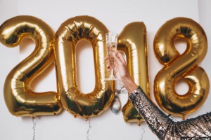 2018-balloons-and-champagne_925x